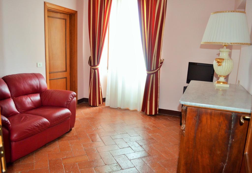 Hotel Oasi Neumann Cortona Dış mekan fotoğraf