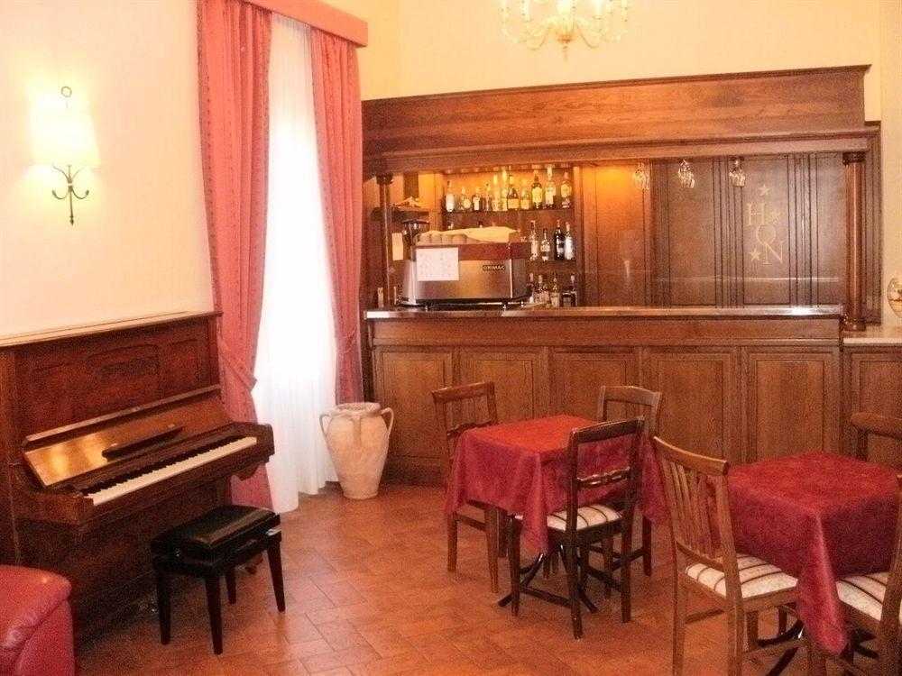 Hotel Oasi Neumann Cortona Dış mekan fotoğraf