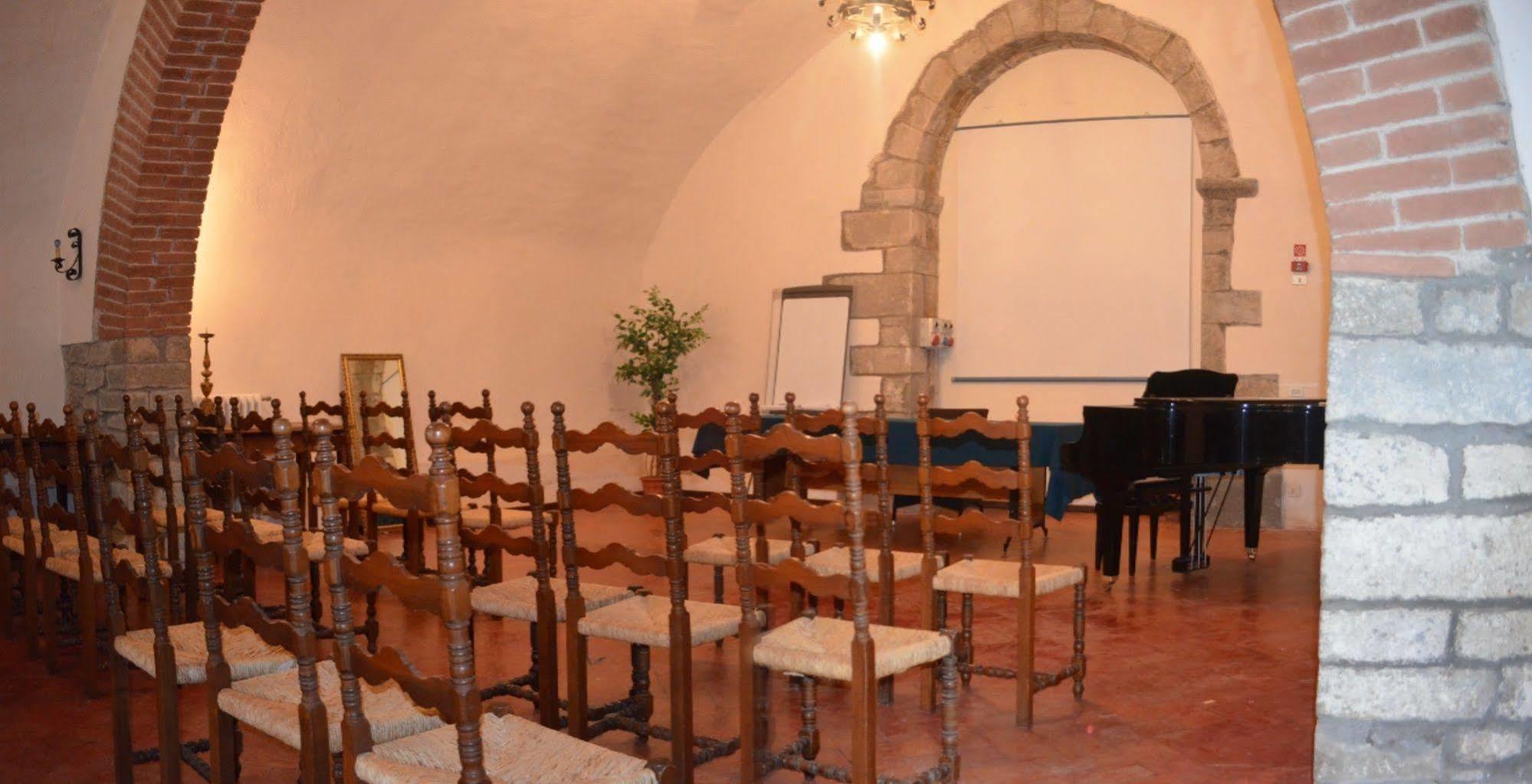 Hotel Oasi Neumann Cortona Dış mekan fotoğraf