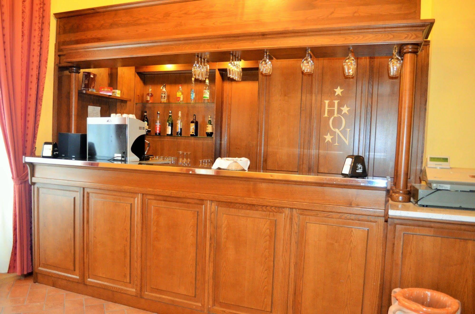 Hotel Oasi Neumann Cortona Dış mekan fotoğraf