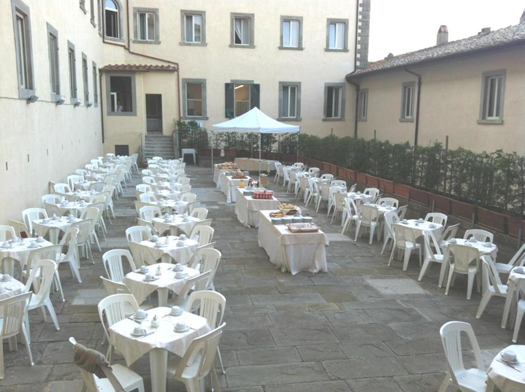 Hotel Oasi Neumann Cortona Dış mekan fotoğraf